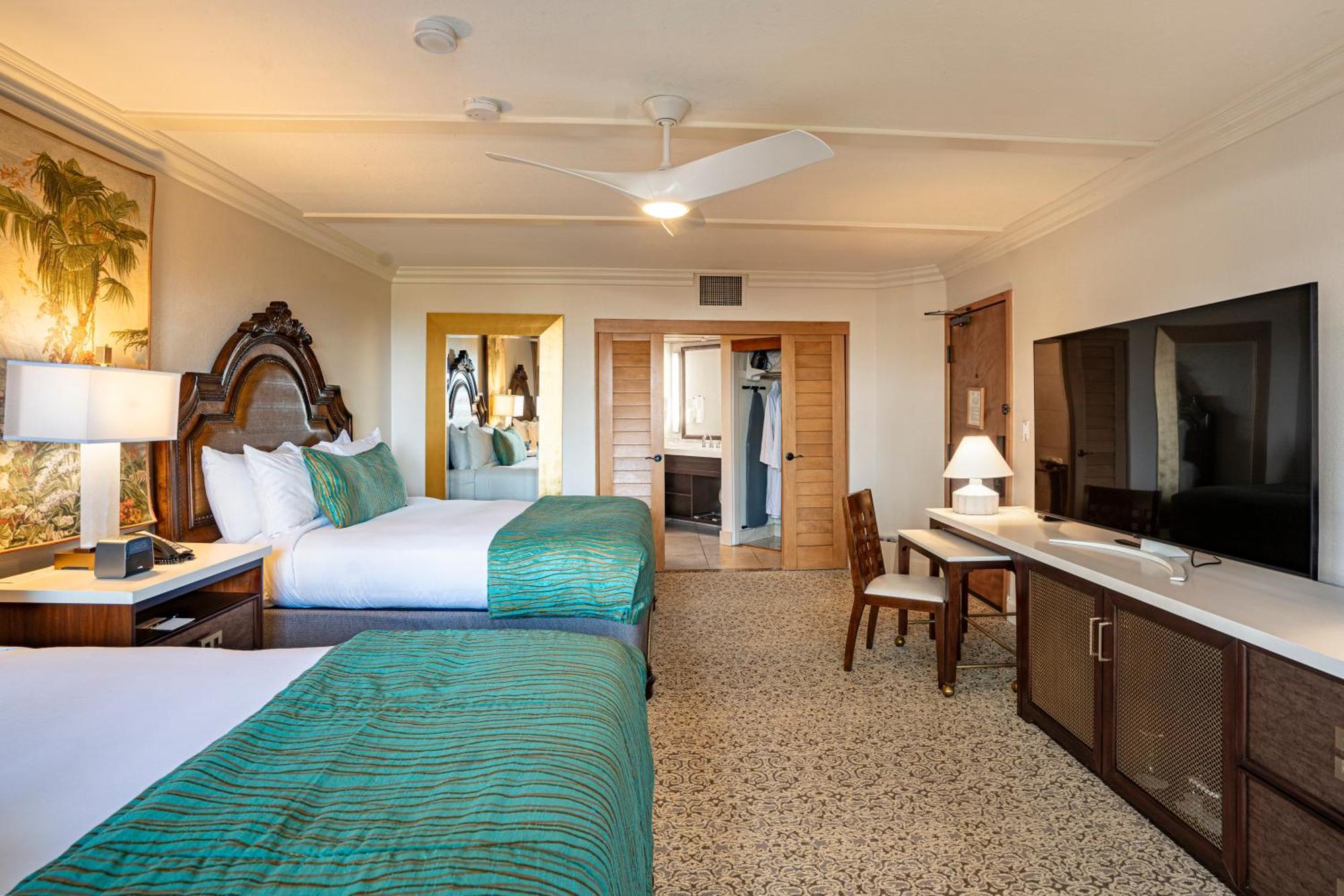 Pacific Terrace 4*